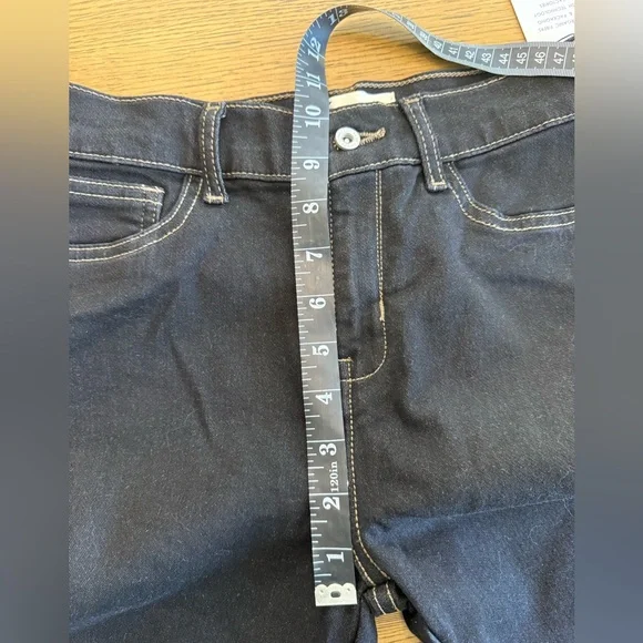 Etica Skinny Jeans Size 2 Stretch Denim NWT Slim Leg Dark Wash